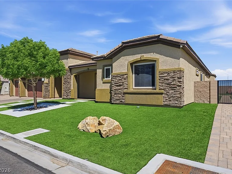 3922 Jacob Lake Cir — Photo 3