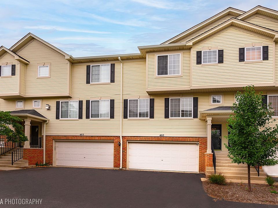 1st image of 405 Evergreen Cir #405