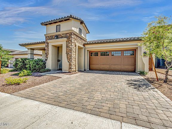 3rd image of 20433 W Park Meadows Dr
