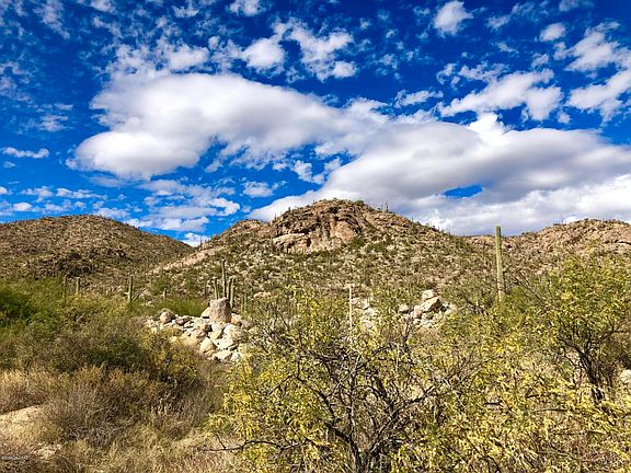 3rd image of 14686 N Granite Peak Pl
