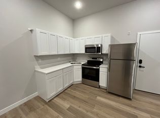 1825 W Diamond St #1B, Philadelphia, PA 19121