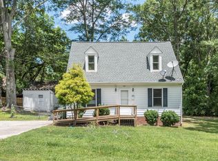 605 Oak St, Fuquay Varina, NC 27526