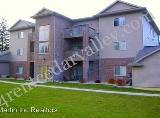 3844 W 4th St #5375545, Waterloo, IA 50701