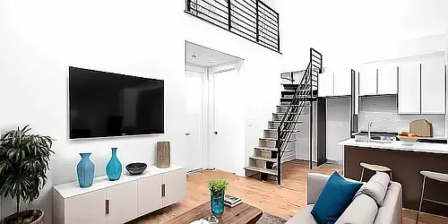 Rented by Skynest 