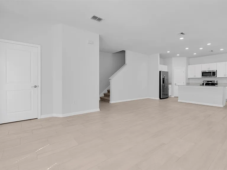 10881 Molasses Way — Photo 28