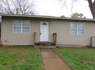 502 Stabeno St, Elgin, TX 78621
