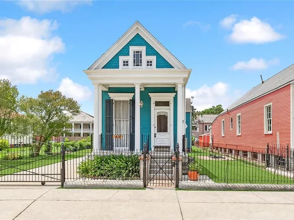 418 Angela Ave, Arabi, LA 70032