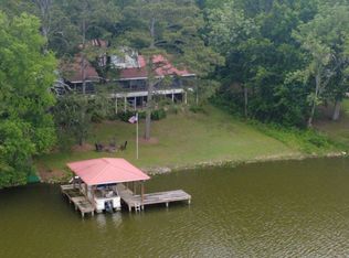 714 E Riverview Dr, Glencoe, AL 35905