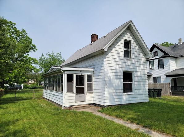 807 Allen St