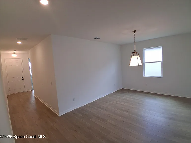 4362 Dockyard Dr — Photo 3