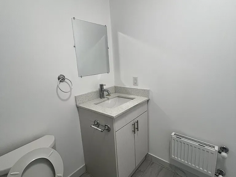 630 Cummings Ave — Photo 242