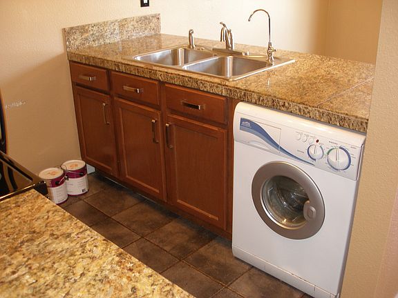 4th image of 5505 Adelaide Ave #16