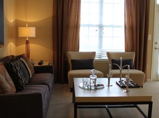 9710 Skyhill Way APT 107, Rockville, MD 20850