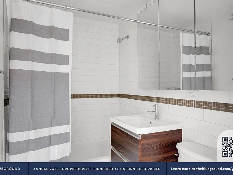 360 W 34th St #Townhouse 10 — Photo 13