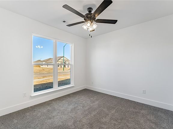 3rd image of 813 S Green Heron Ln
