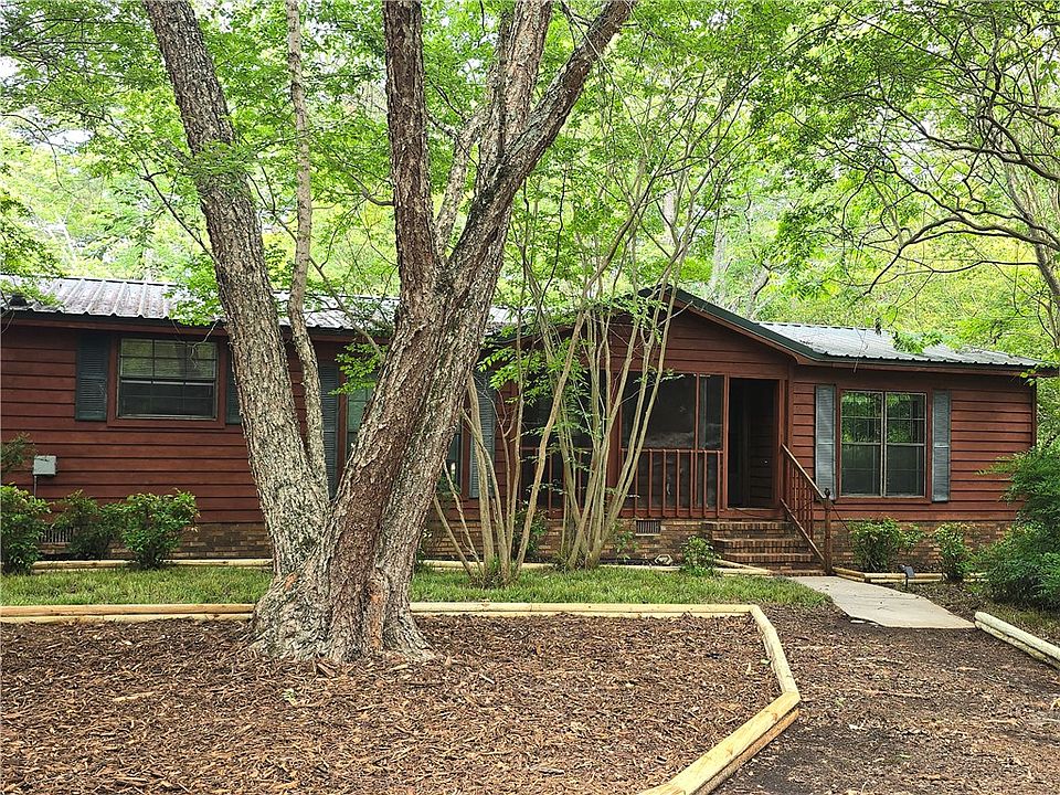 1st image of 330 McClain Dr