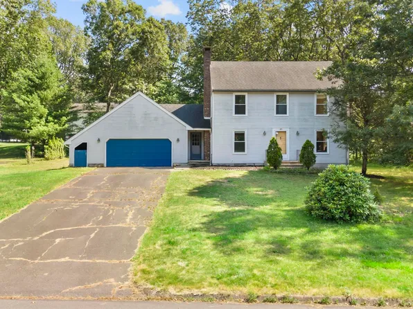 47 Westwood Drive, Vernon, CT 06066