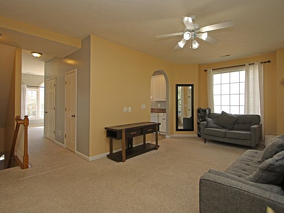4th image of 2991 Diamond Spring Ln