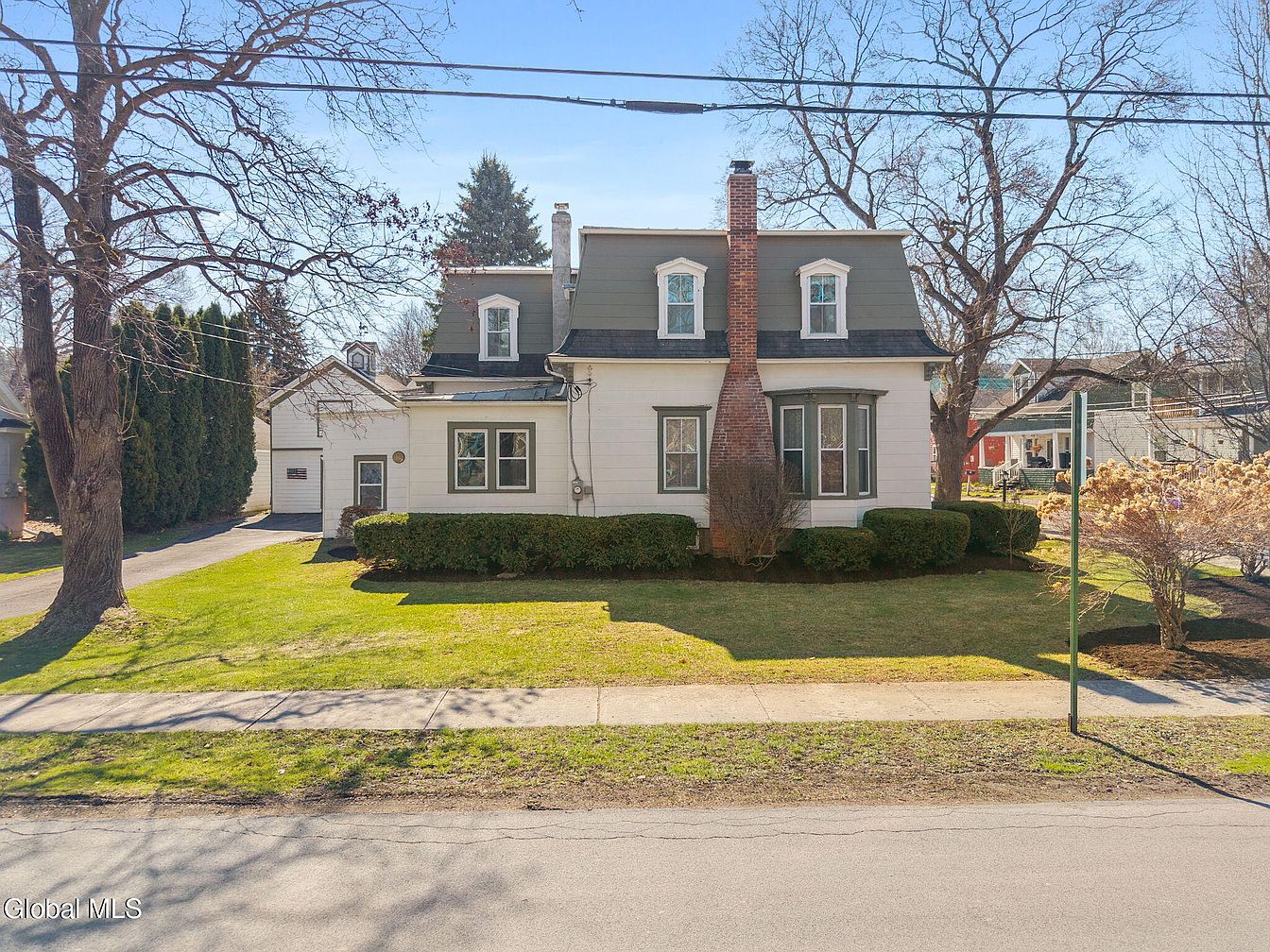 1st image of 118 Shannon Avenue