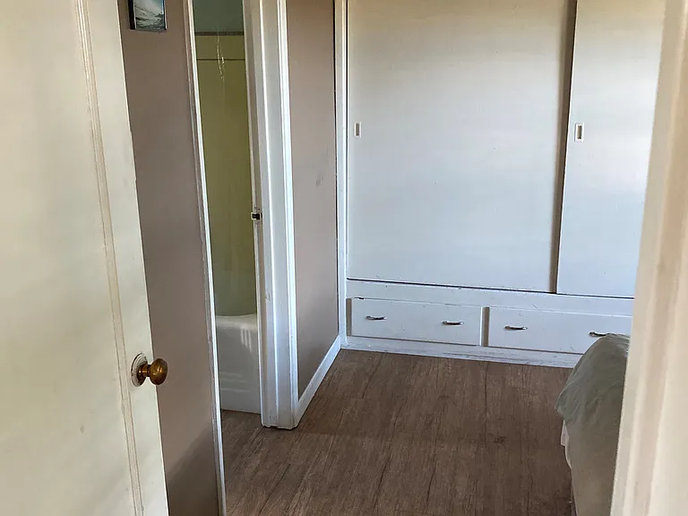 1729 Johnson Ave #1729 — Photo 9