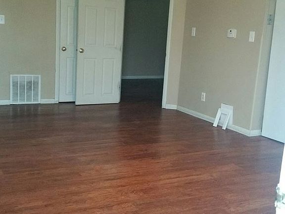 2nd image of 3700 Pawnee Pl APT 05