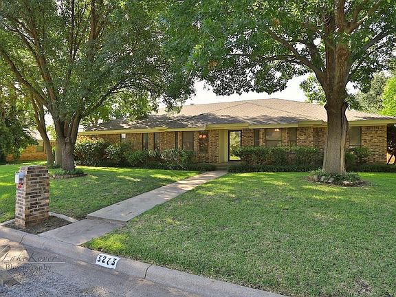 3rd image of 3273 Woodhollow Cir