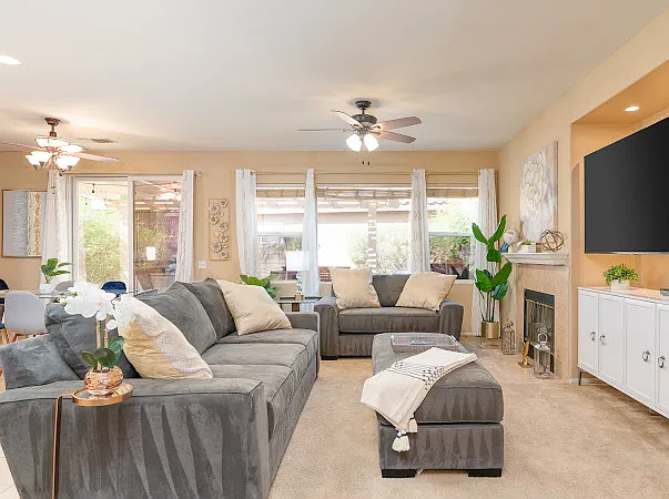 4 bed, $7,200 — Photo 2