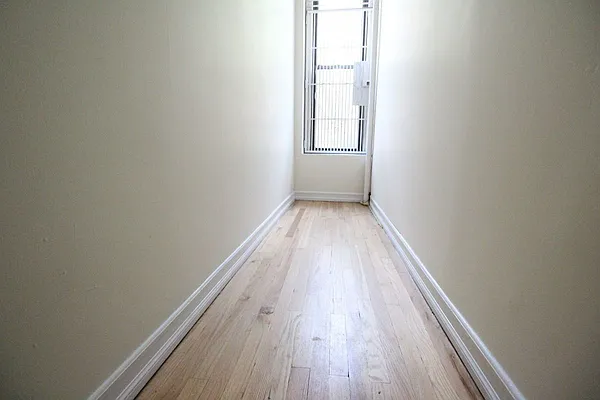 Rented by Luxor Homes & Investment Realty | media 12