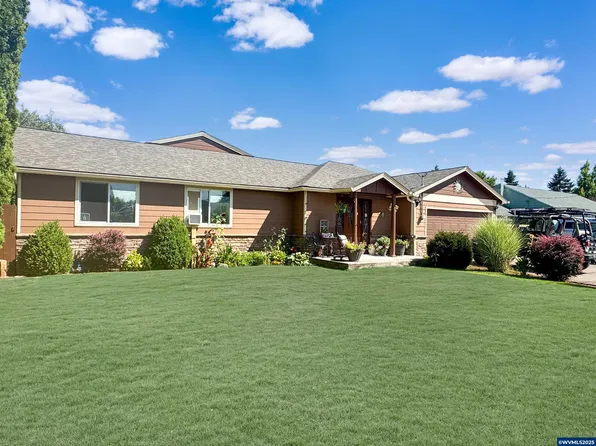 1408 Brenner St NE, Salem, OR 97301