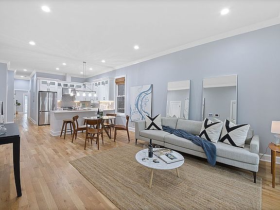 2nd image of 208 Harrison Ave