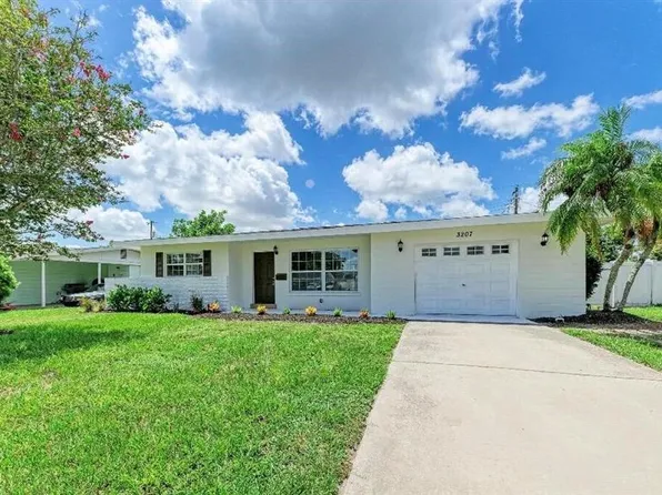 3207 19TH AVENUE W, BRADENTON, FL 34205