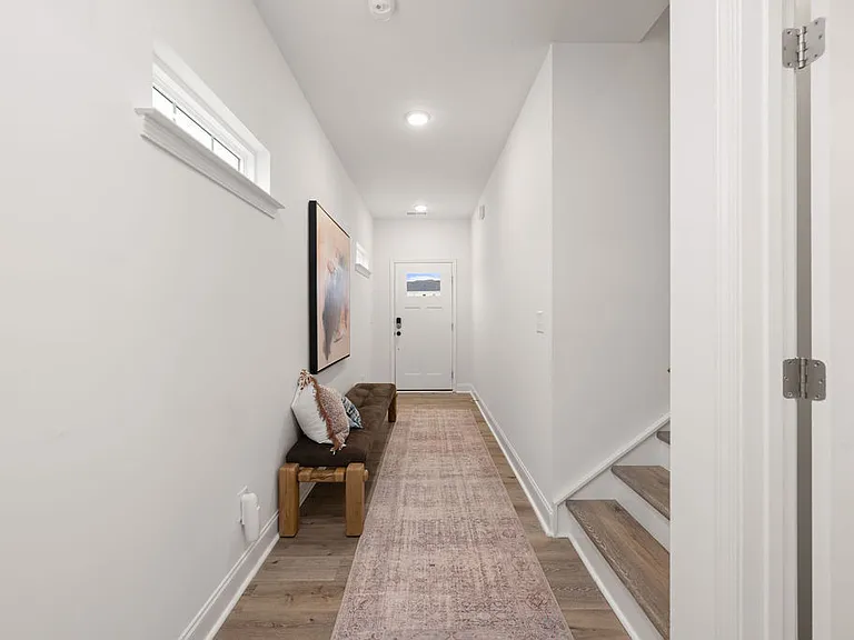 Oak Lake Townhomes — Photo 9