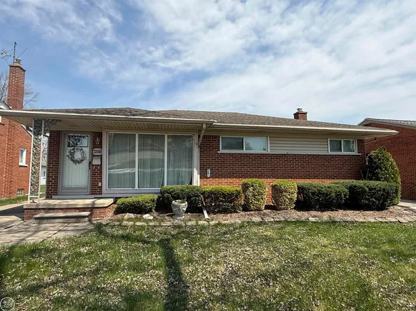 23343 Recreation St, Saint Clair Shores, MI 48082