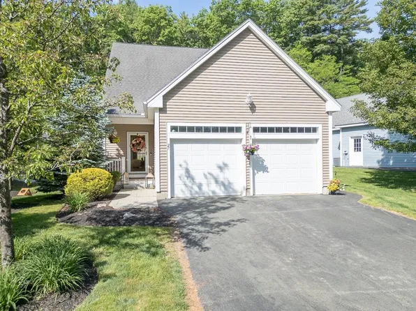 27 Hollow Ridge Drive #12, Nashua, NH 03062