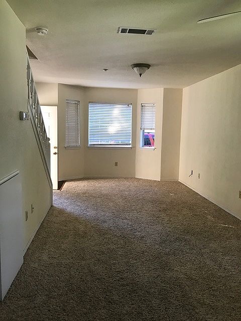 2nd image of 311 Old Mc Cloud Rd #M