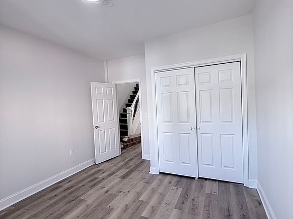 5th image of 1013 Ashburton St