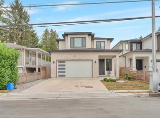 11553 75a Ave, Delta, BC V4C1H9