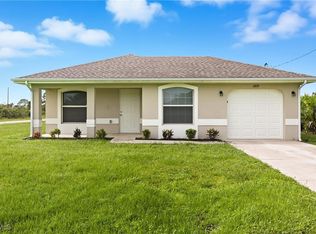 2809 68th St W, Lehigh Acres, FL 33971