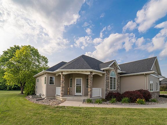 5th image of 113 Centennial Dr