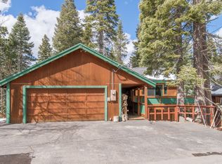 10504 Laurelwood Dr, Truckee, CA 96161