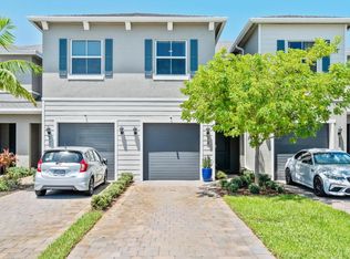 28 Bandol St #1, West Palm Beach, FL 33404