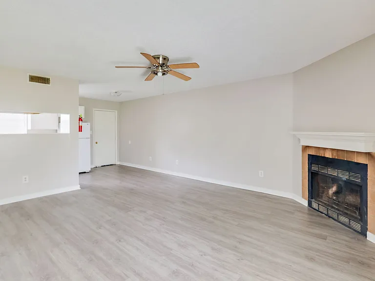 2932 Highway 468 — Photo 8