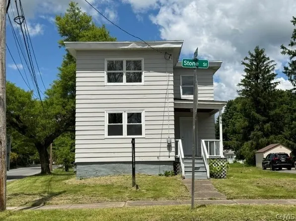546 Stone St, Oneida, NY 13421