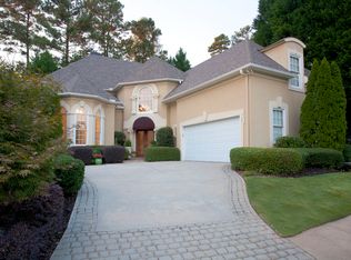 740 Falling Rocks Ct, Roswell, GA 30076