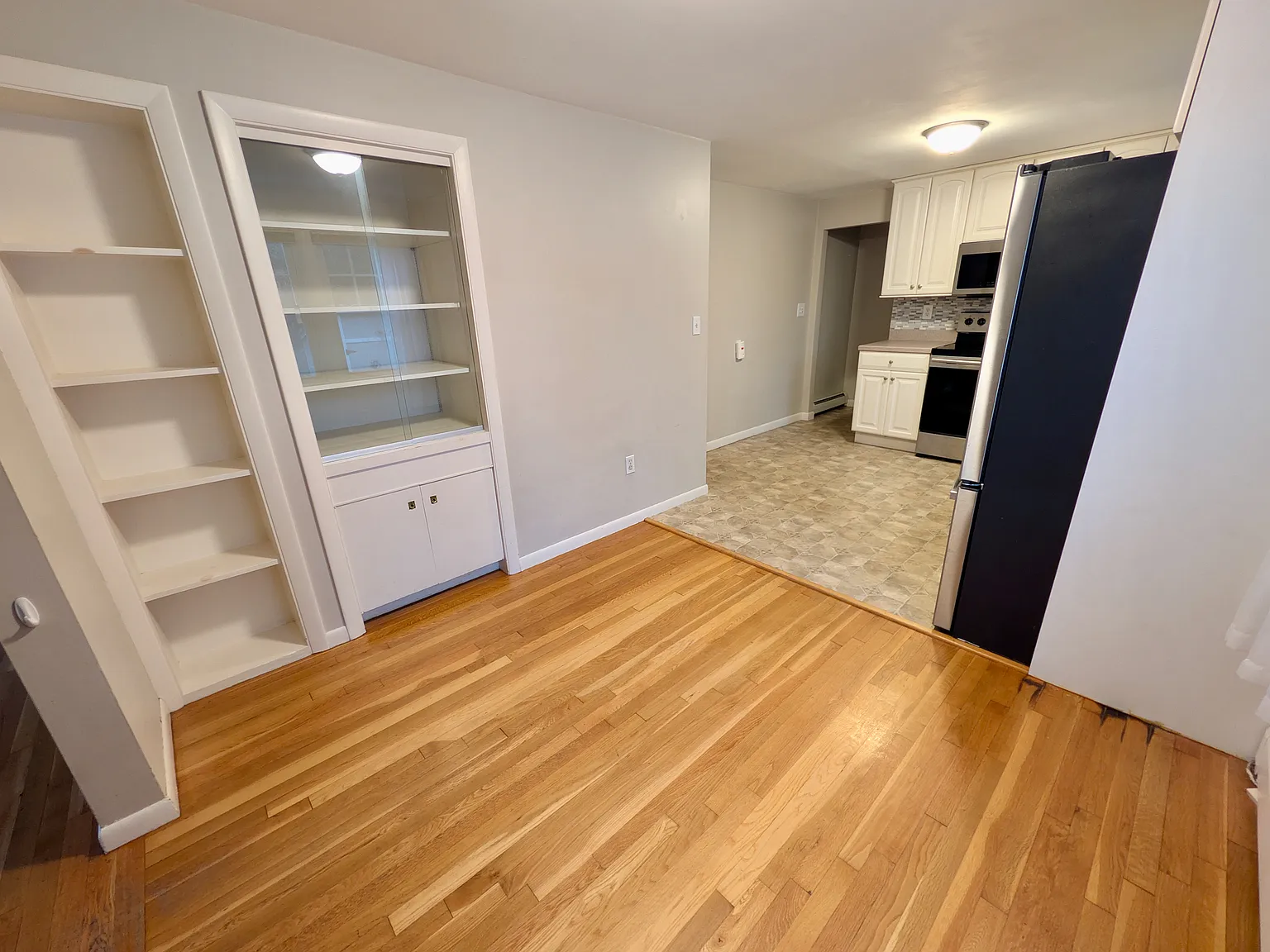 2 bed, $2,315 — Photo 3