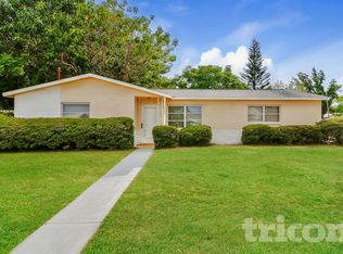 1753 Linwood Cir, Clearwater, FL 33755