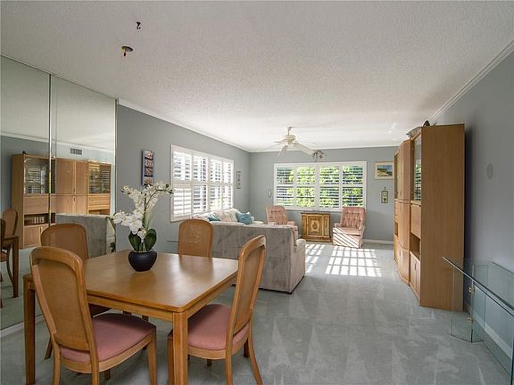 3rd image of 1801 Indian River Blvd #4