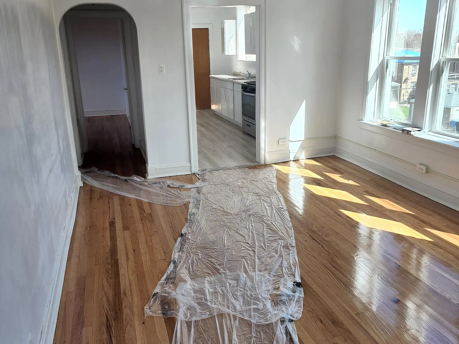 3 bed, 1000 sqft, $1,500 — Photo 3