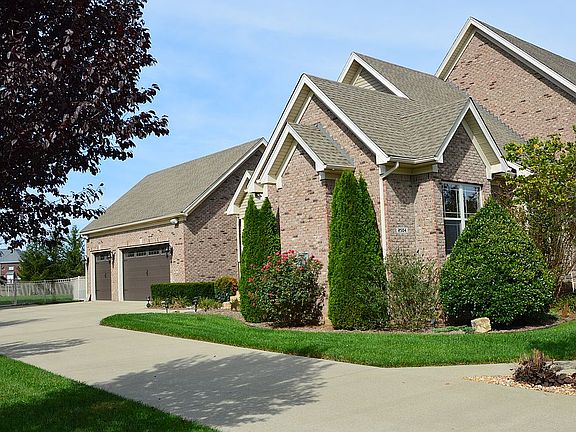 3rd image of 2504 Stonefield Ln