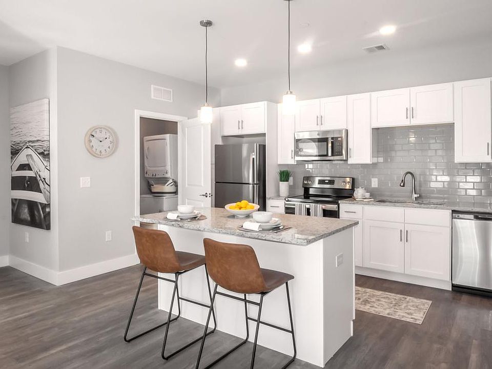Blueway Commons kitchen white cabinets new appliances
